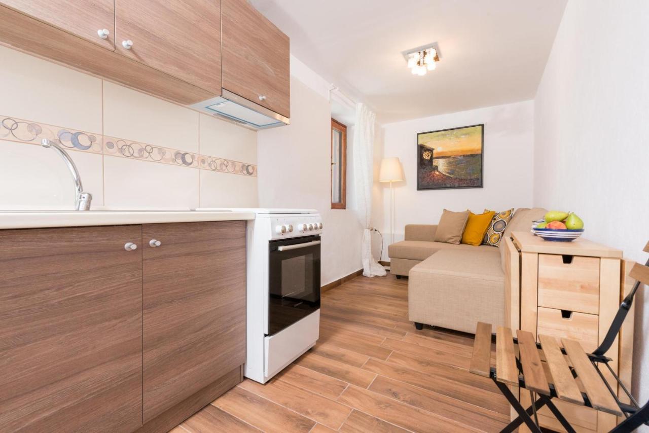 Athina'S Apartment Παναγία Εξωτερικό φωτογραφία
